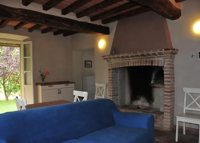 Bosco Dei Poveri Фермерский дом Agazzano